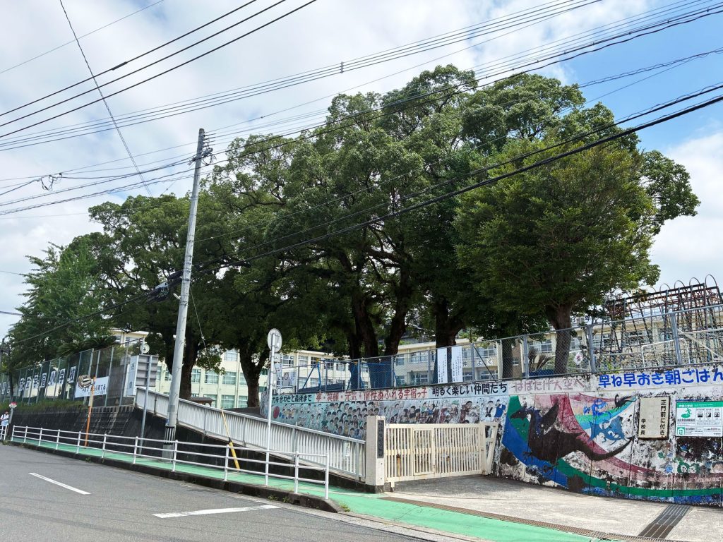 宇宿小学校