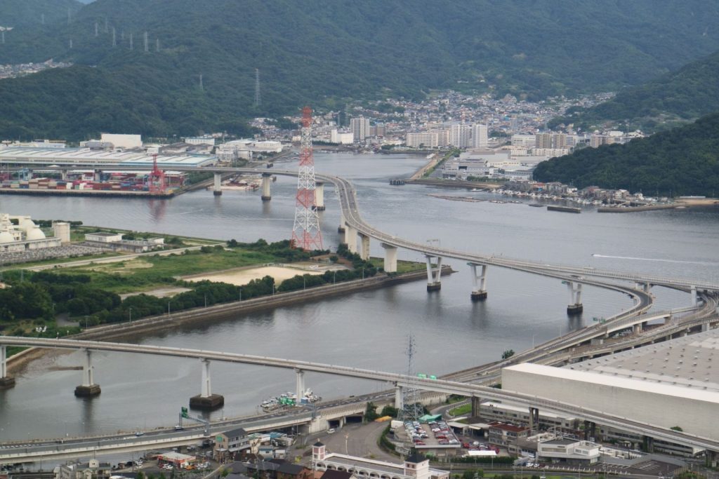 海田湾
