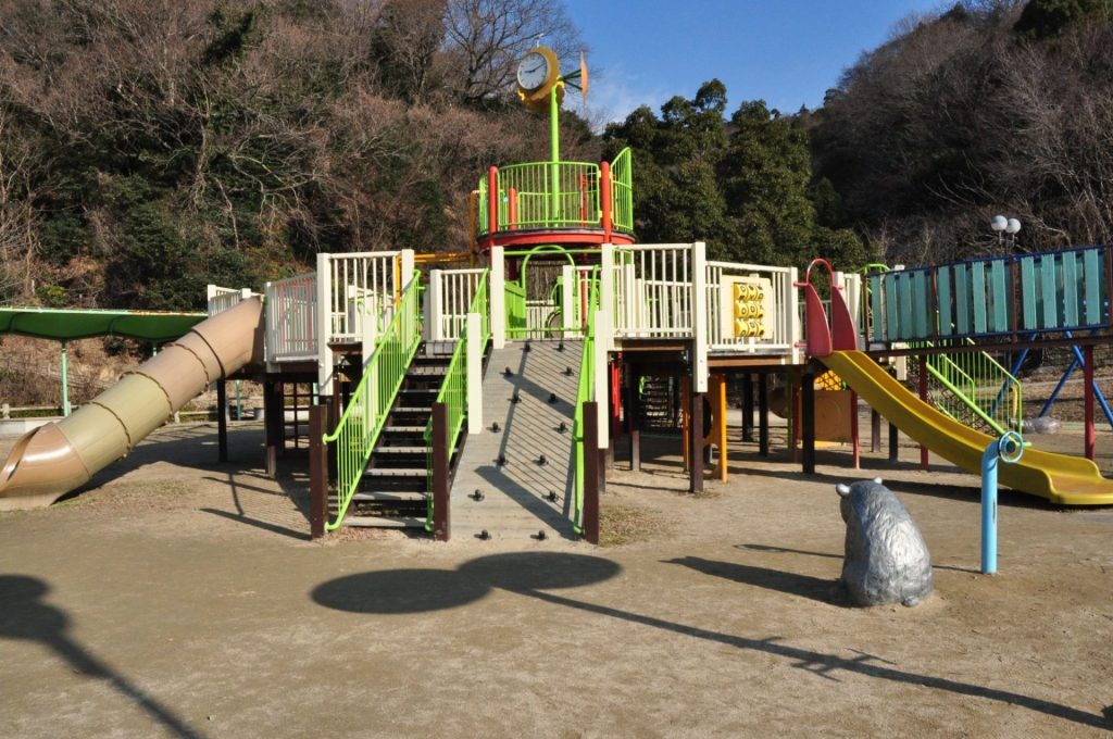 海田総合公園の遊具