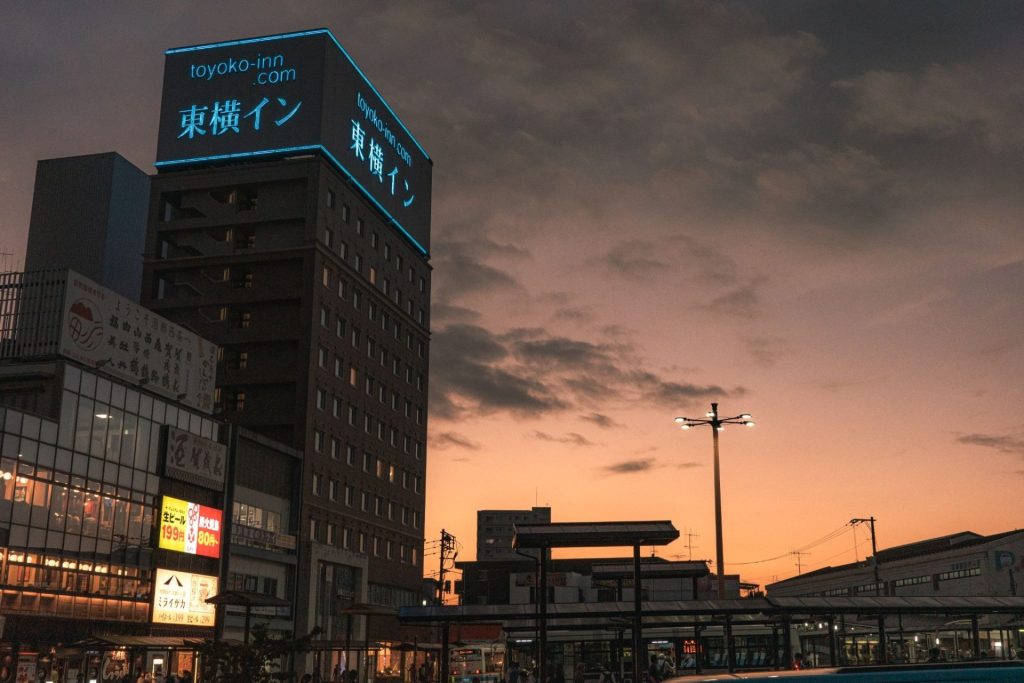 夕方の西条駅