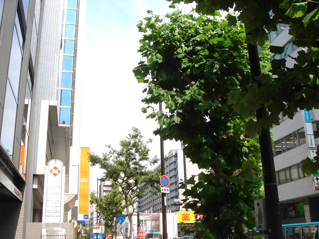 江坂駅