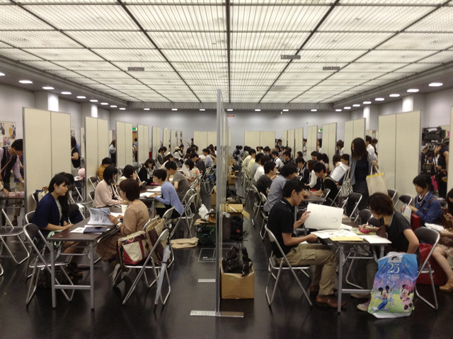 こちらは京都で行われた『マンガ出張編集部』 大手出版社から48編集部参加した。