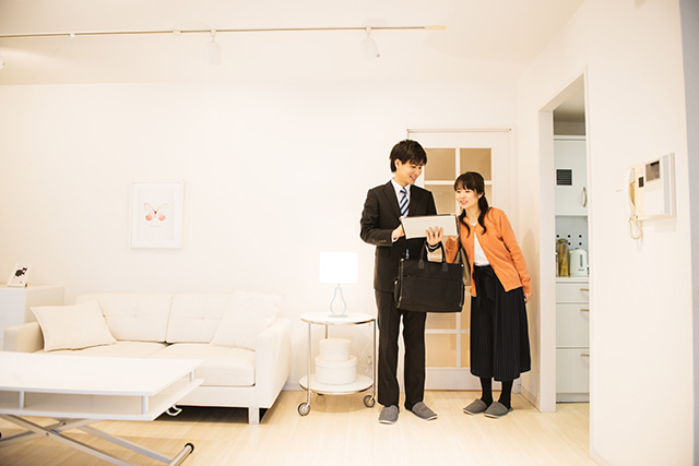 お部屋の内見